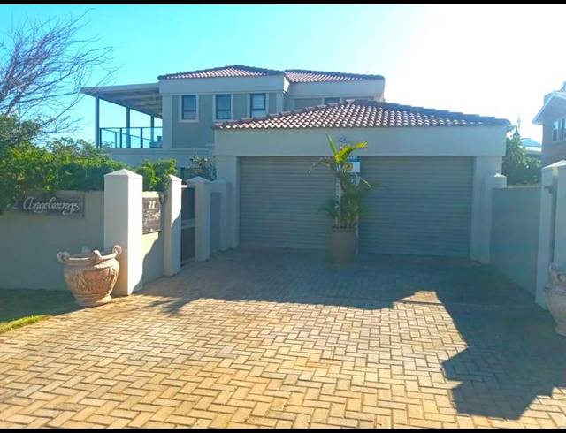 3 BEDROOM HOUSE FOR SALE IN C PLACE